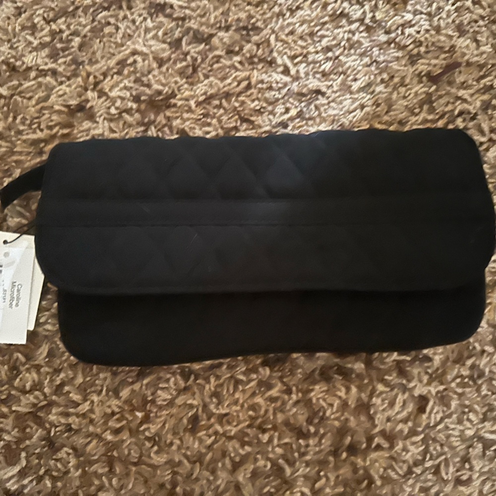 New with tags! Black Vera Bradley purse.